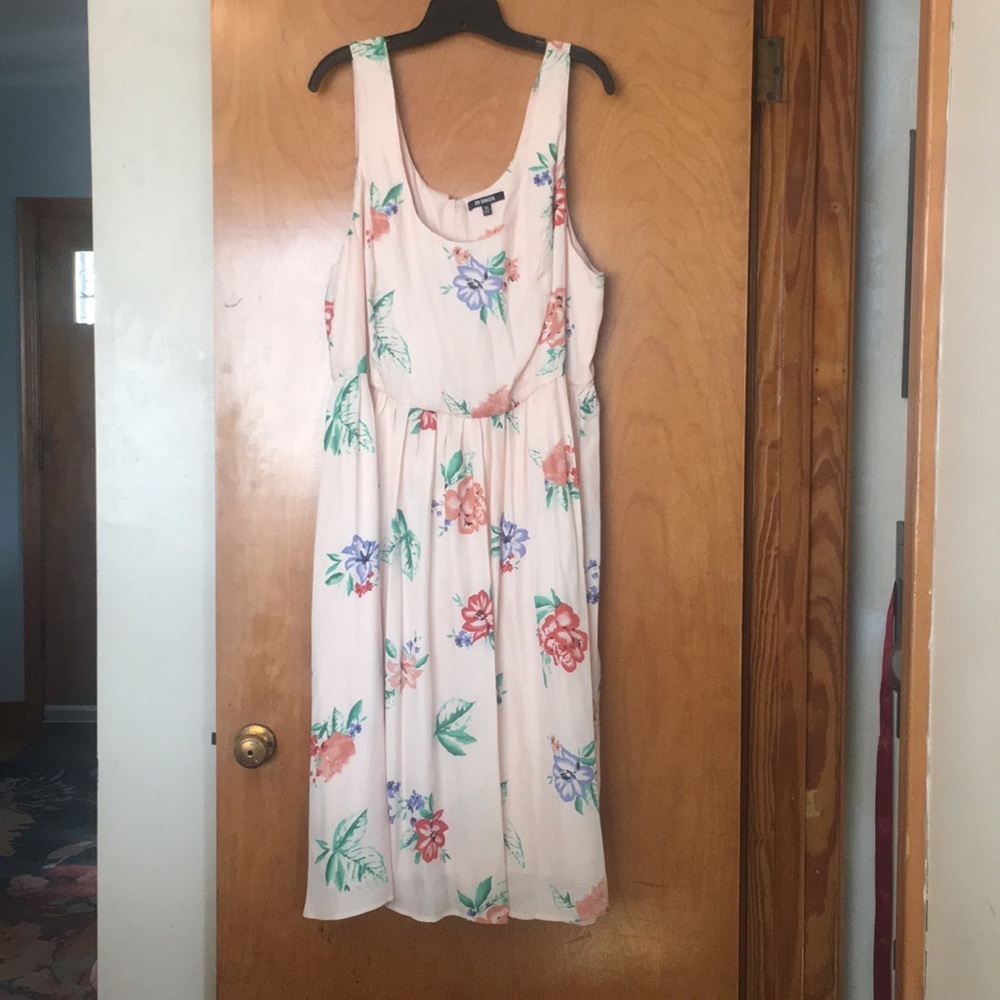 BB Dakota Women’s Floral dress size 18
